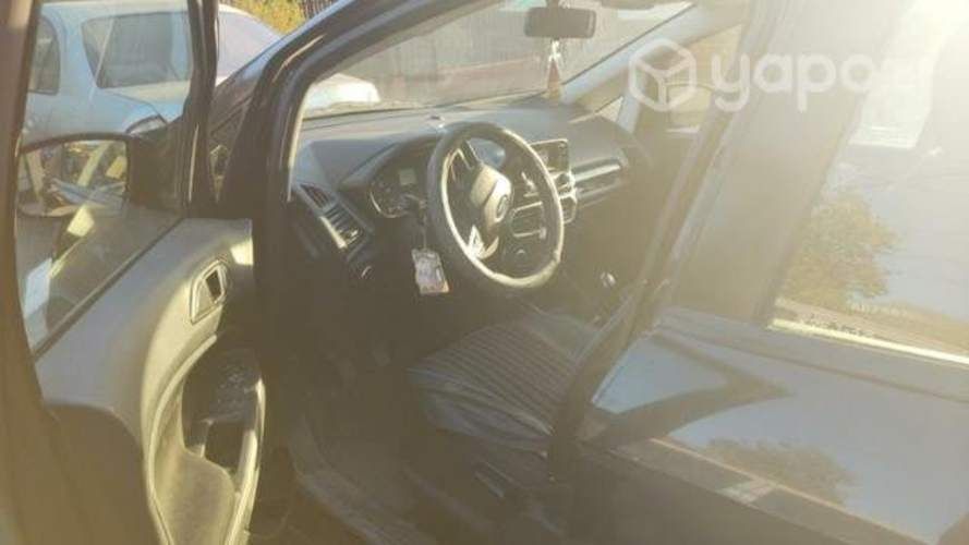 Auto Ford Ecosport