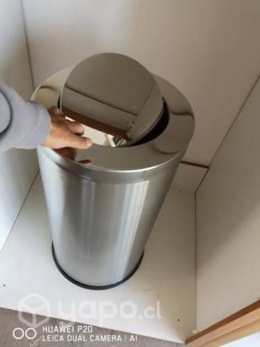 Basurero tapa basculante acero inox