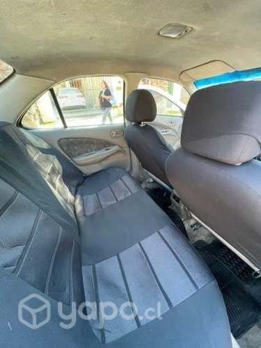 Nissan Sentra 1.8 2001