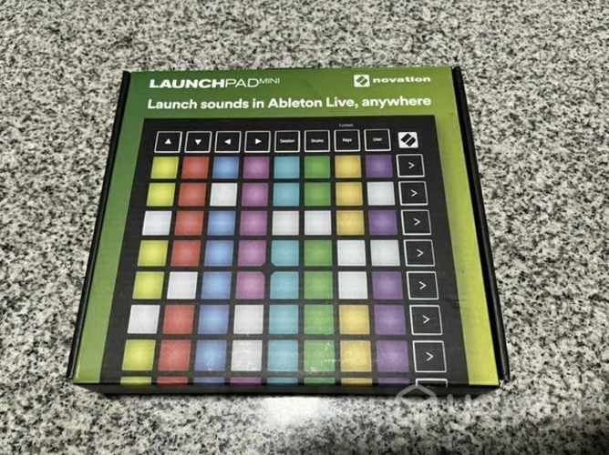 Controlador Launchpad Mini MK3