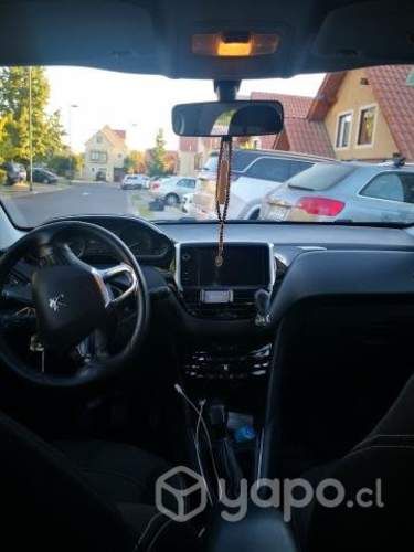 (2018) Peugeot 208 Diesel [87 mil Km]