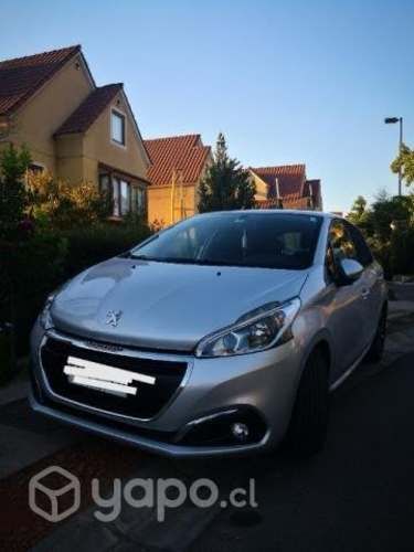 (2018) Peugeot 208 Diesel [87 mil Km]