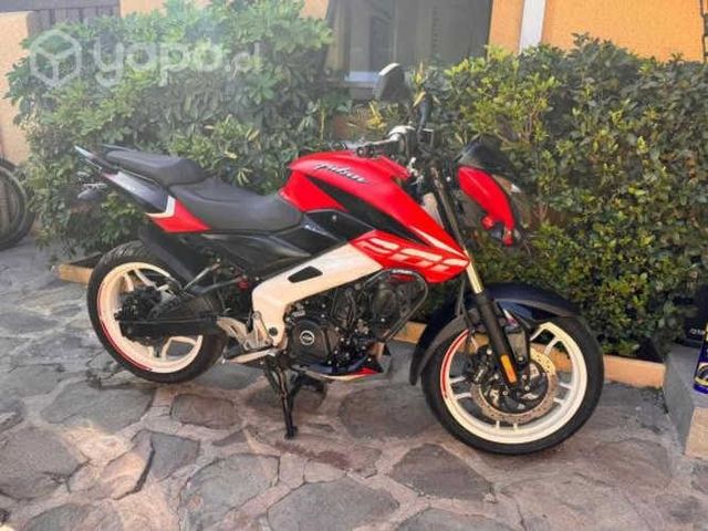 Bajaj Pulsar NS 200