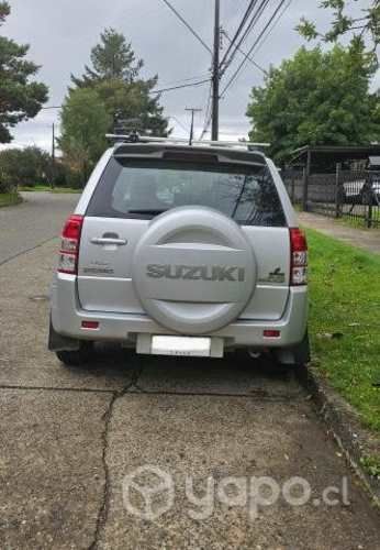 Suzuki grand nomade 2016