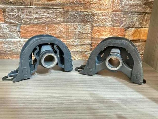 Soporte Delantero inferior para Honda Civic 92-00