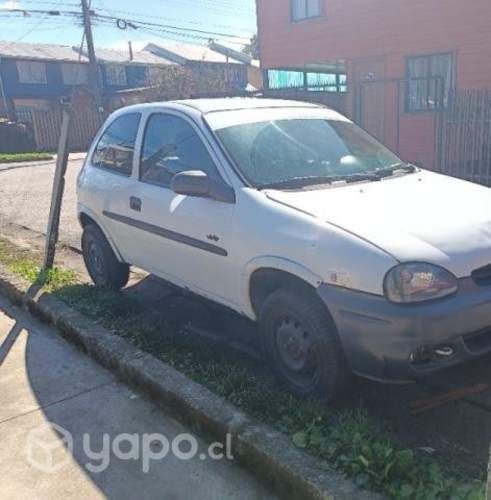 Se vende Chevrolet Corsa 1.6 año 2004