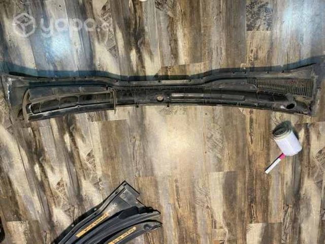 Rejilla torpedo Suzuki baleno año 1995/1999