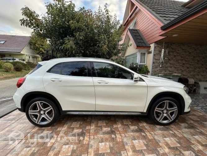 Mercedes benz gla250 2016