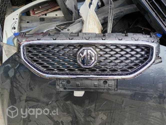 Máscara New MG  impecable ORIGINAL