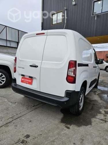 Peugeot partner 2021