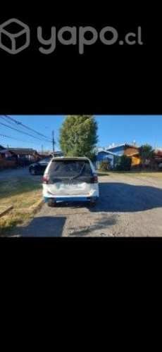 Vendo mitsubishi montero 2010