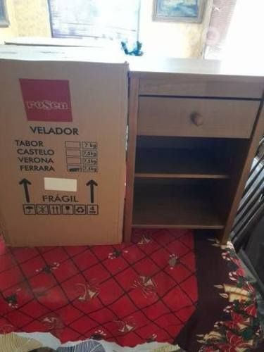 Velador ROSEN FERRARA NUEVO en su embalaje