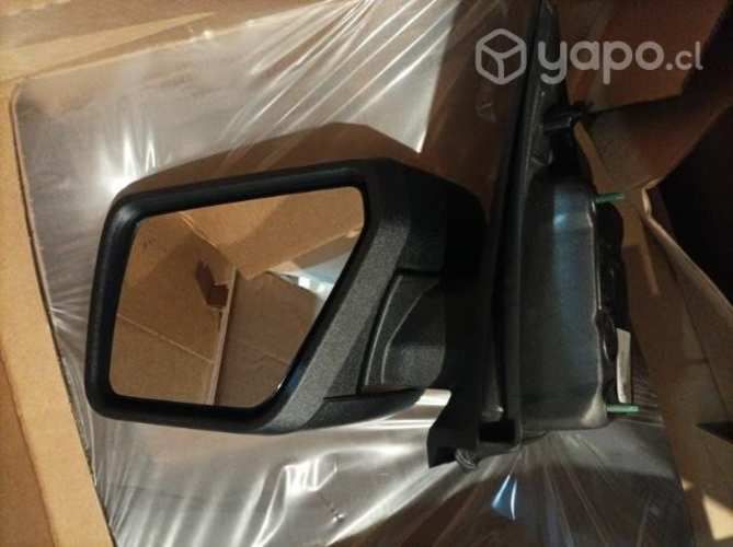 Espejo izquierdo Forf F150 2021 a 2023