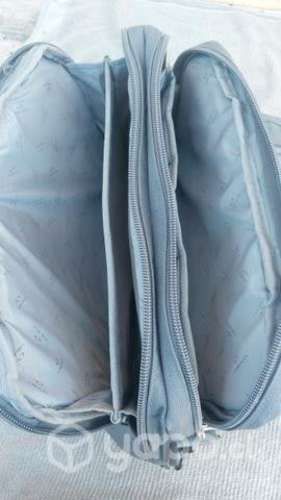 Maletin HEAD casi nuevo $ 20.000.-