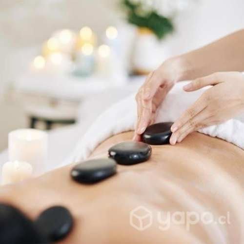 Masaje con Piedras Calientes