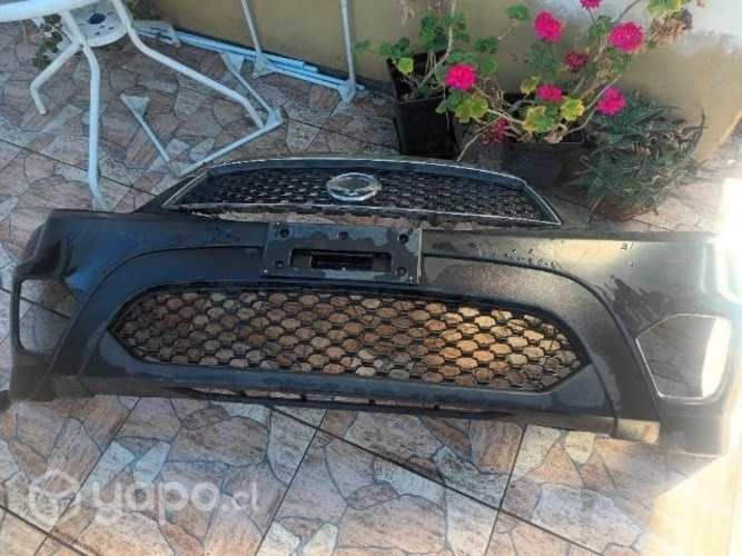 Parachoques + mascara ssangyon action