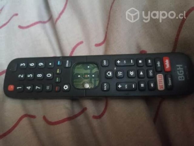 Smart tv bgh de 50 pulgadas con detalle control