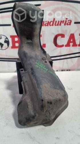 Cubierta manguera de combustible TOYOTA YARIS 2014