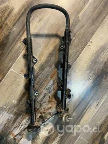 Riel de inyección Toyota 4 runner 4.0 año 05/09