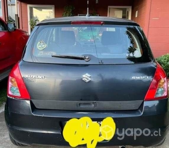 Vendo vehículo suzuki Swift 1.5 , año 2008