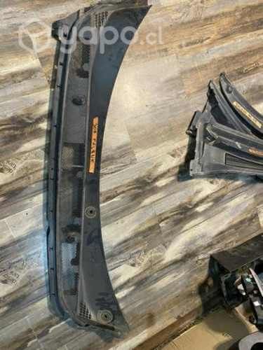 Rejilla torpedo Peugeot 308 año 2016/2019