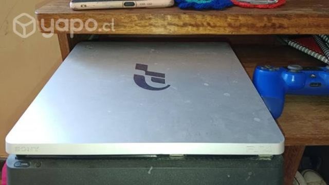 Play 4 slim de 1 tb edición gran turismo