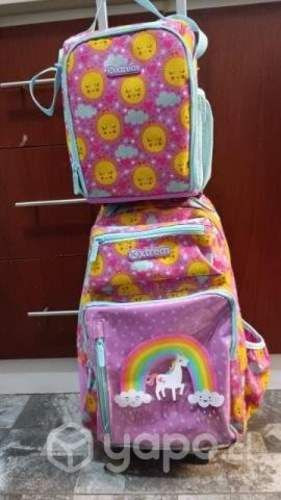 Mochila con lonchera