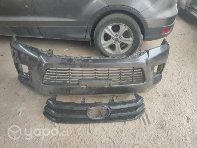 Parachoque Toyota Hilux