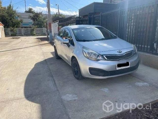 Kia río 4
