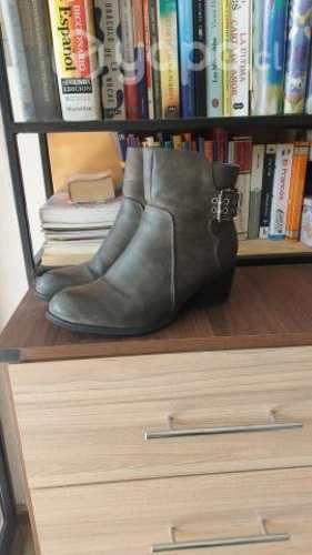 Botín Vía Uno Gris Dama N°38