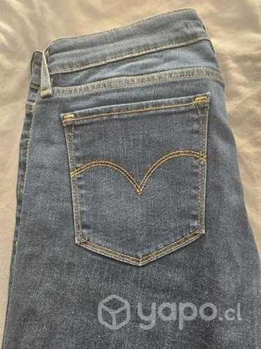 Jeans Levi's Skinny talla 27, mujer