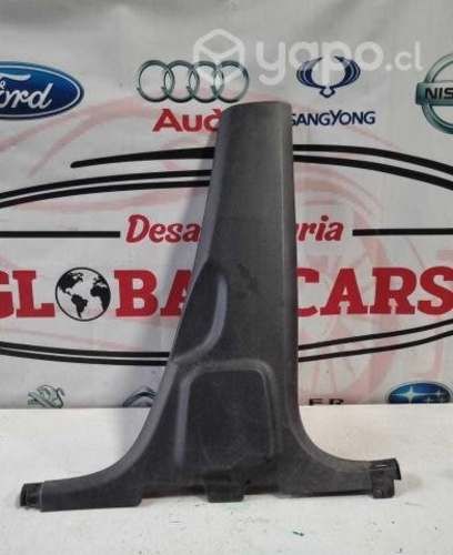 Tapiz cubre pilar central inferior izquierdo SUZUK