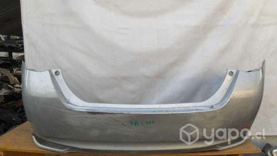 Parachoque trasero Yaris 2018 a 2023