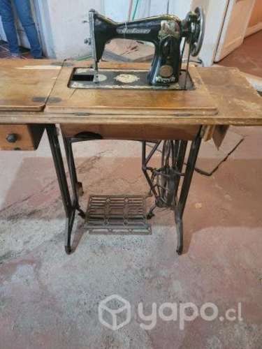 Maquina coser vintage