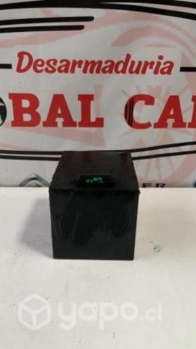 Bombín de apertura de guantera TOYOTA YARIS 2014