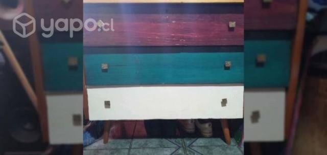 Cómoda madera vintage