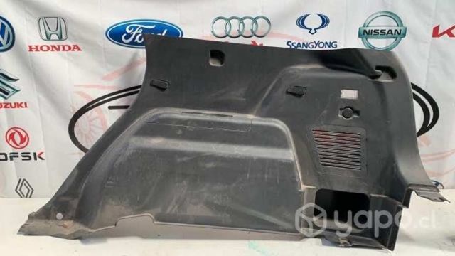 Tapiz inferior derecho portalon DFSK 