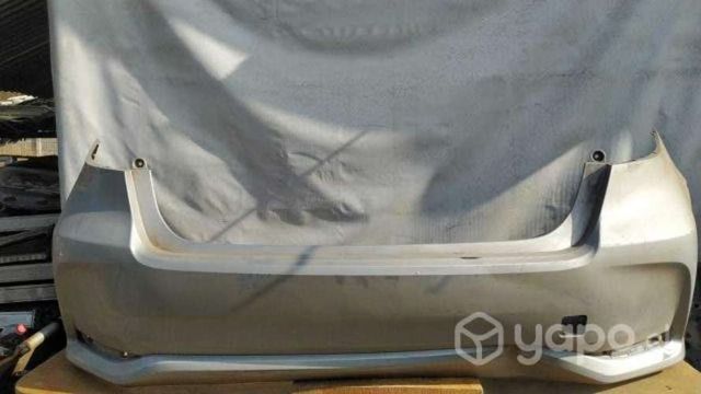 Parachoque trasero Corolla 2022 a 2023 z