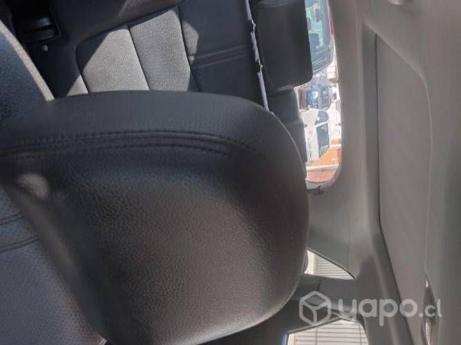 Vendo kia sorento.2010