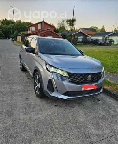 Peugeot 5008 2021
