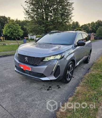 Peugeot 5008 2021