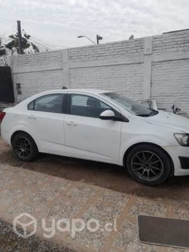 Chevrolet sonic 2012