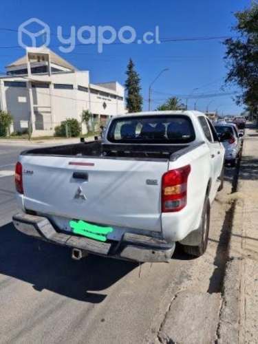 Vendo L diesel version dakar 4x2