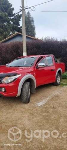 Mitsubishi l200 2016