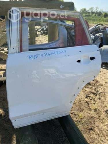 Puerta Toyota rav 4 2022
