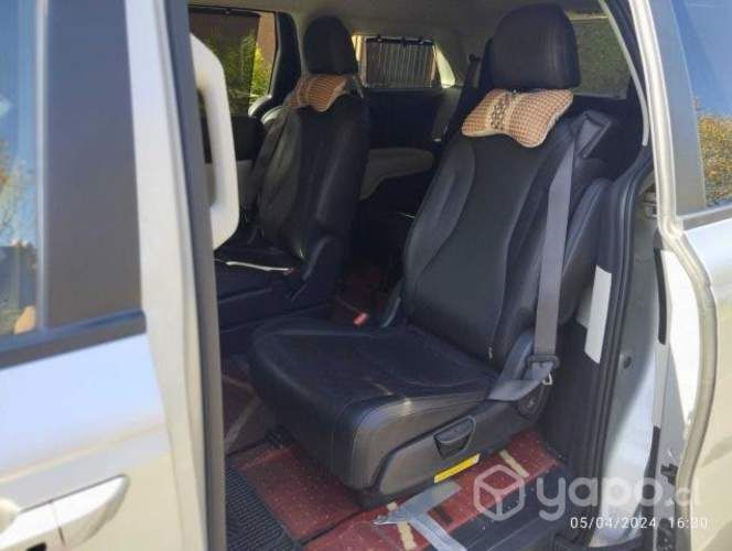 Kia grand carnival 2024 diesel inmaculada