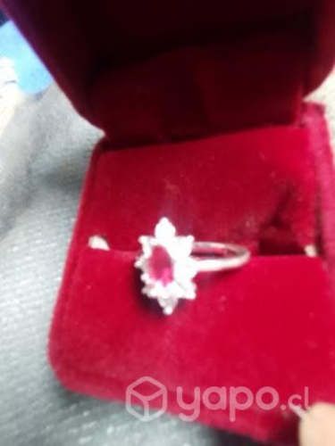 Hermoso anillo plata 925