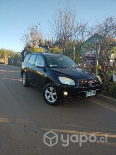 Toyota rav 4, año 2011