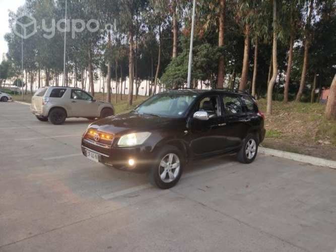 Toyota rav 4, año 2011