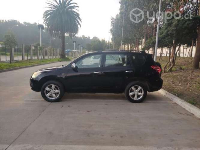 Toyota rav 4, año 2011